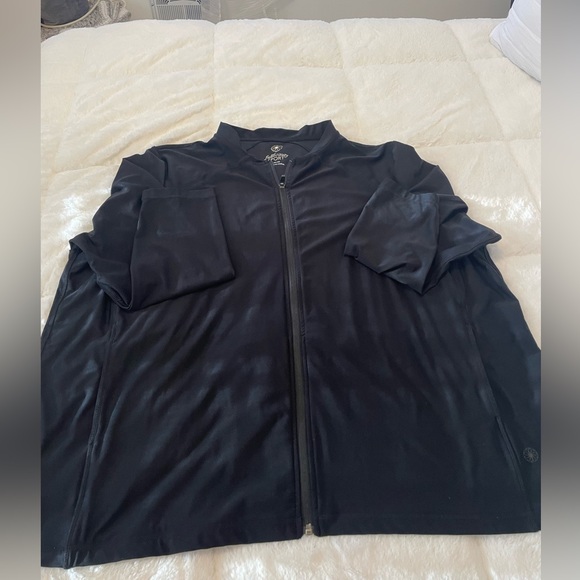 Full Beauty Workout Jacket - Picture 1 of 6